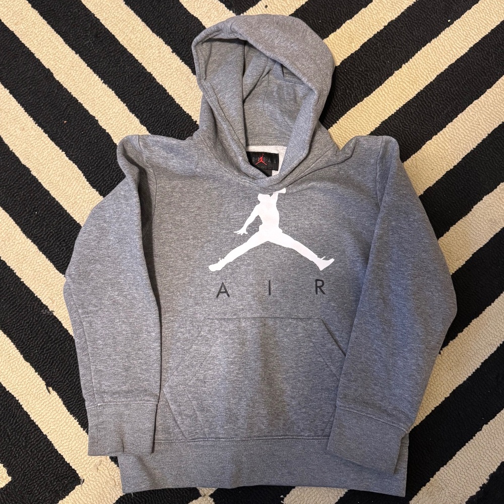 Big Boys Nike Air Jordan Gray Hoodie Hoodie Fleece Size S